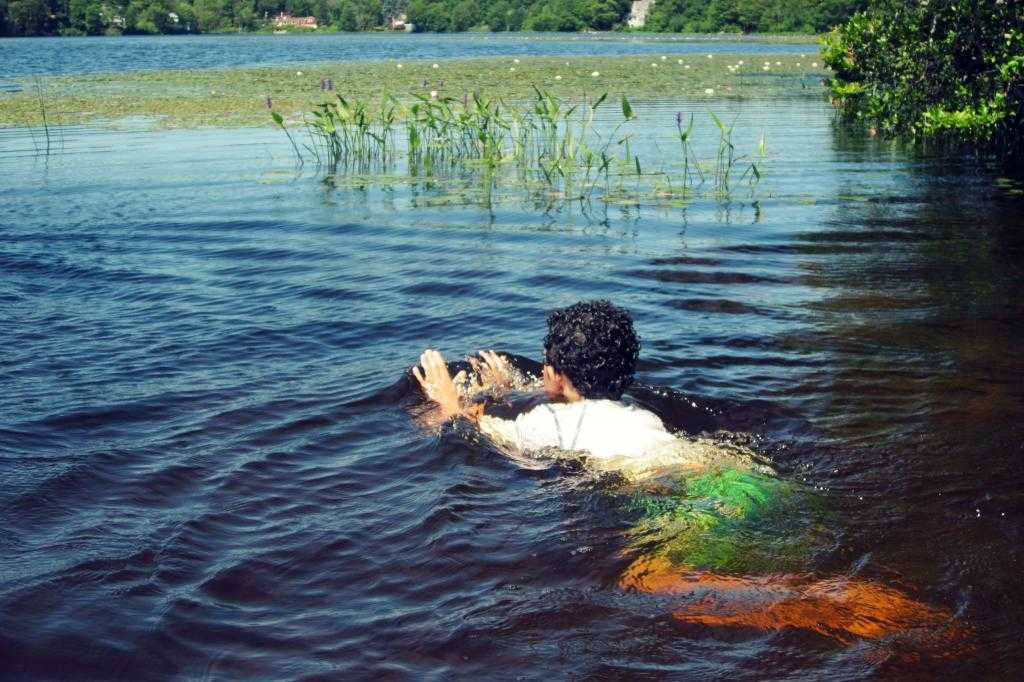 Сонник приснилось плыть по реке во сне к чему снится плыть по реке