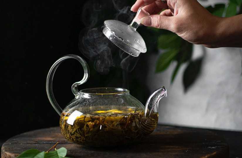 Зеленый чай: как правильно выбирать, заваривать и пить Польза напитка для фигуры и здоровья Как хранить чайные листья