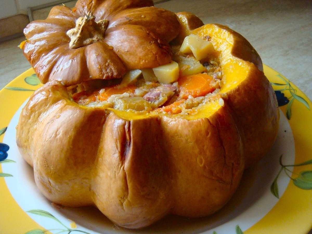Говядина, запеченная в рукаве с овощами