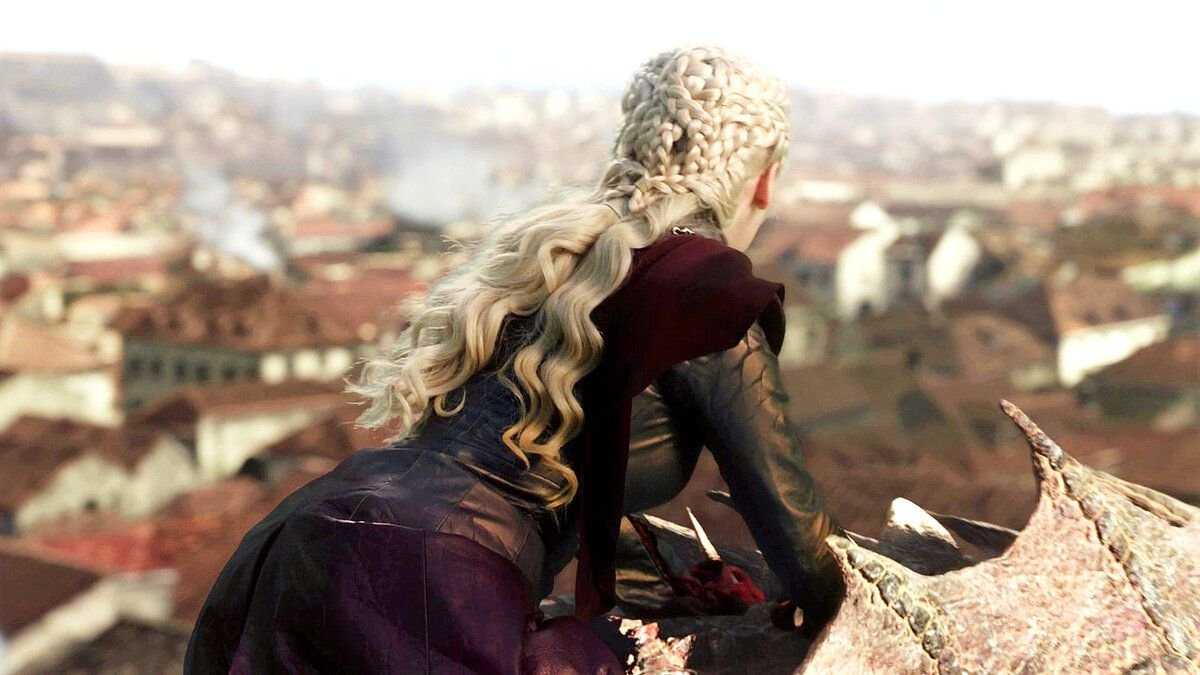 Актриса фильма «терминатор: генезис» эмилия кларк