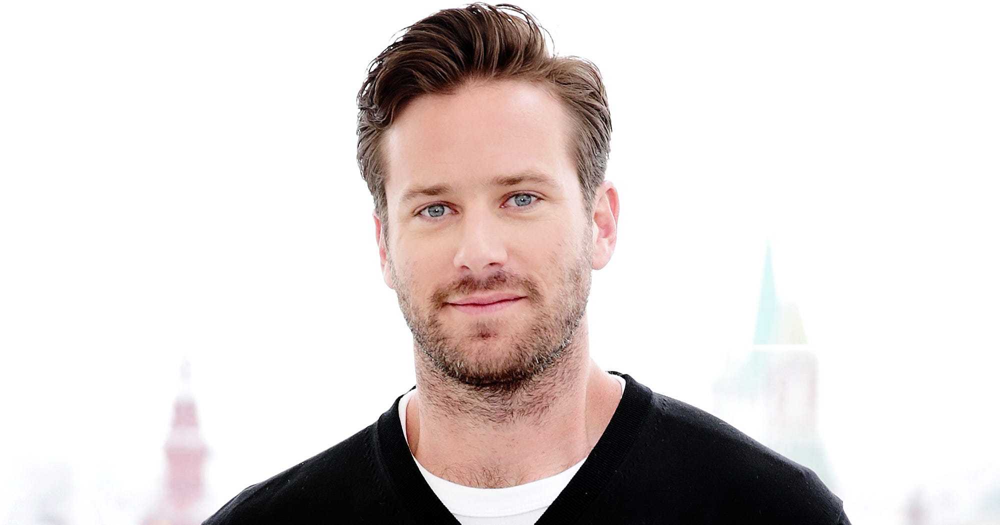 Фото арми хаммер – арми хаммер (armie hammer) биография, фото, рост и вес, его жена и личная жизнь 2020 —  triksklad.ru —  уютный трикотаж