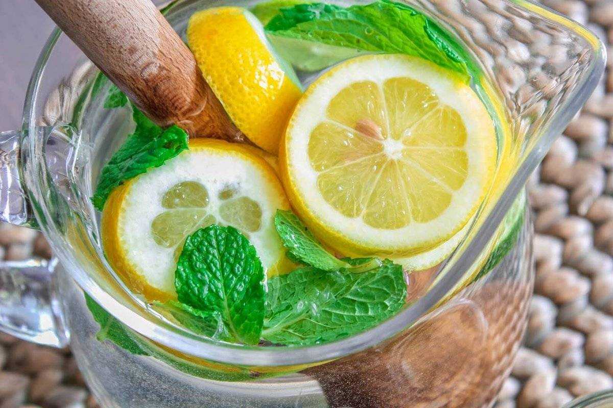 Напиток из лимона и петрушки для похудения: рецепт и правила употребления